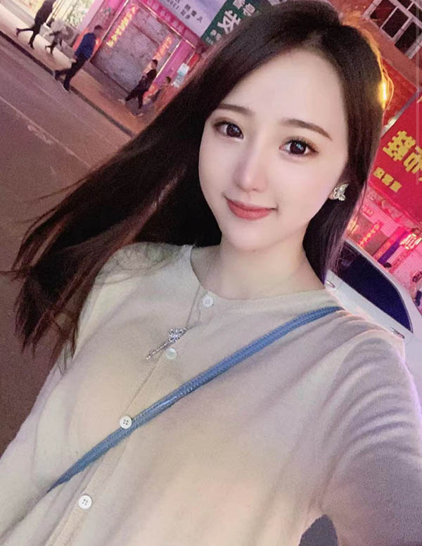 曼谷外围模特微信