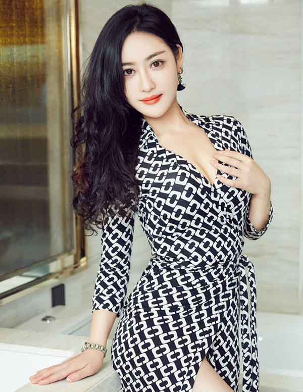 旧金山外围留学生